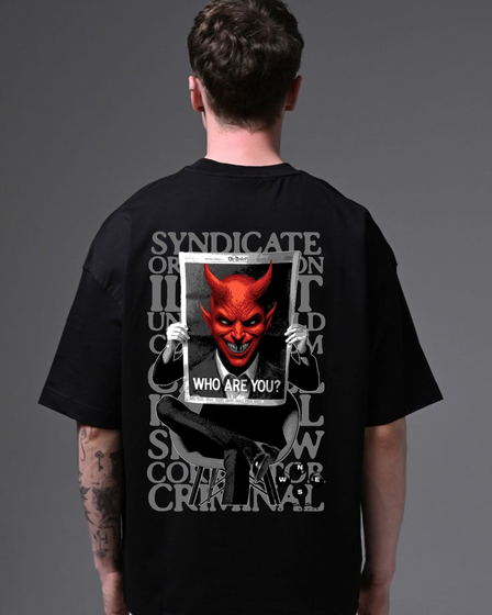 WHO A U OVERSIZED TEE