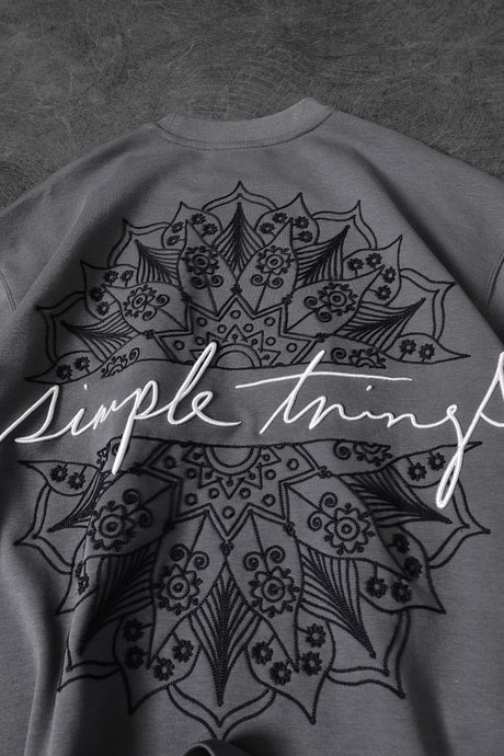 Men’s GREY  “Simple Things” Embroidered Oversize T-Shirt