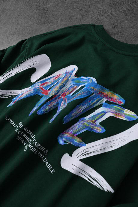 “Men’s Dark Green Cartel Print Oversize T-shirt”