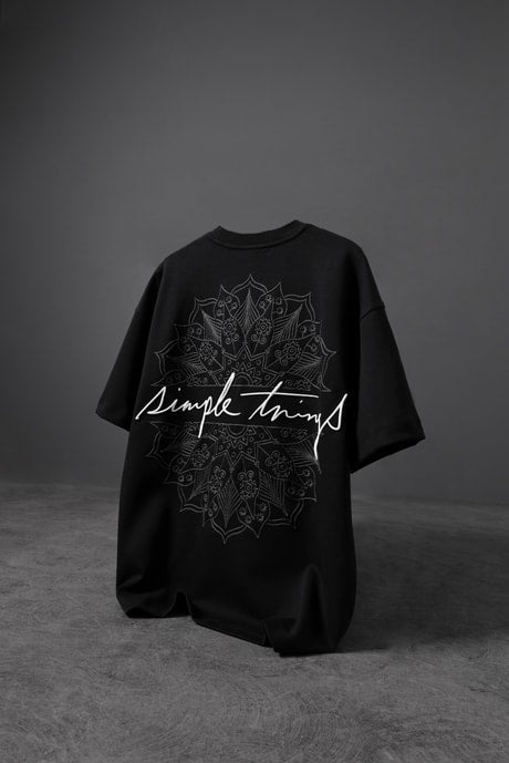 Men’s Black “Simple Things”Printed Oversize T-Shirt